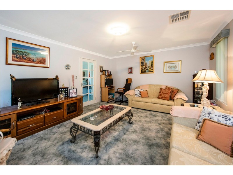 113 Pavilion Circle, The Vines WA 6069