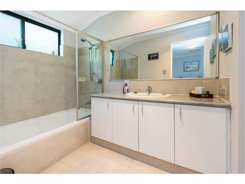 113 Pavilion Circle, The Vines WA 6069