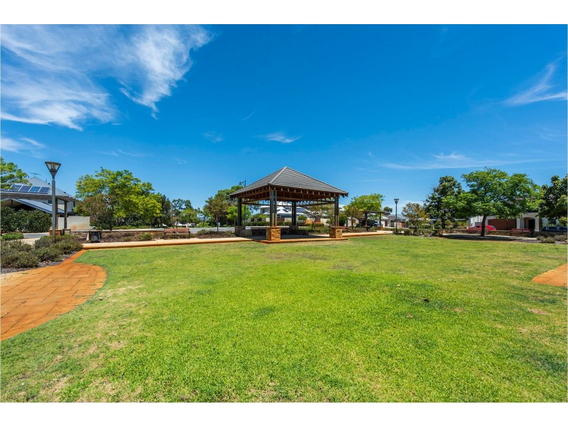 113 Pavilion Circle, The Vines WA 6069