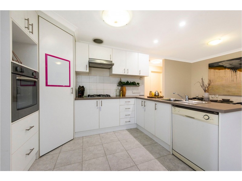 18 Tia Avenue, High Wycombe WA 6057