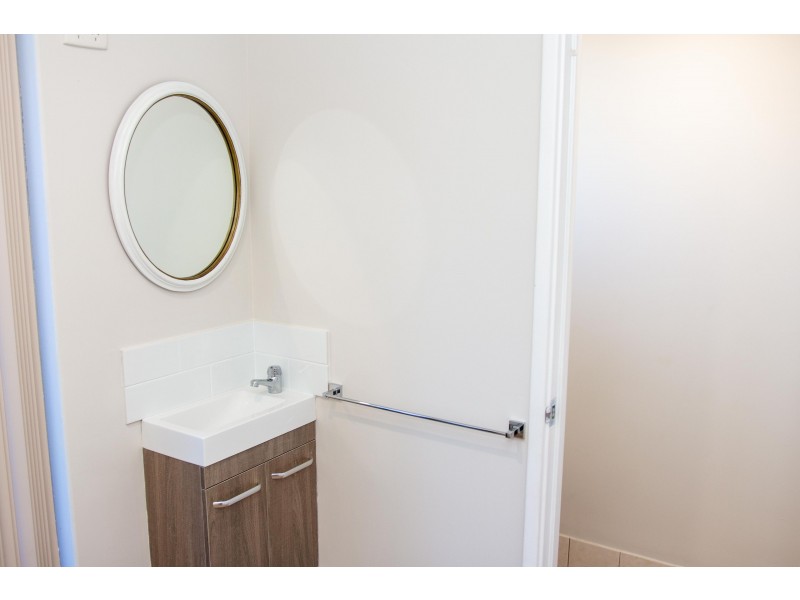 9 Swan Road, High Wycombe WA 6057