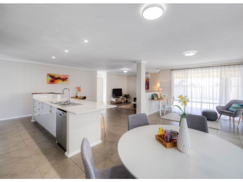 60 Wittenoom Road, High Wycombe WA 6057