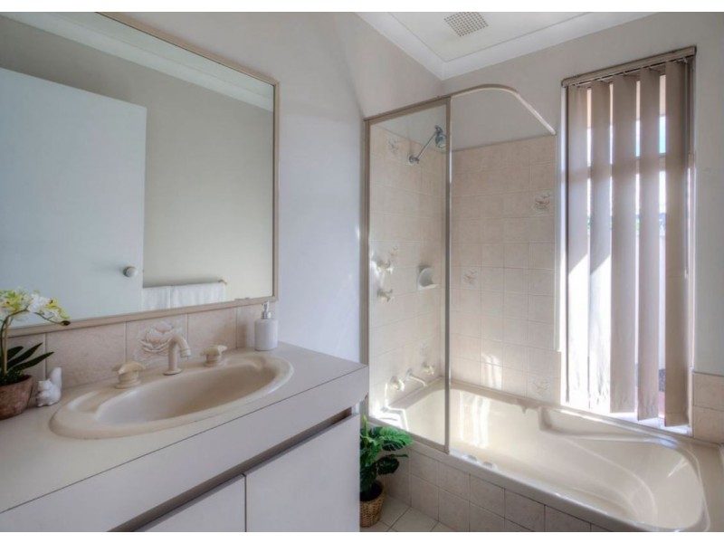 60 Wittenoom Road, High Wycombe WA 6057