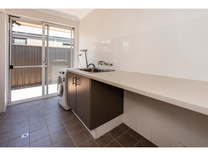 280 Adelaide Street, High Wycombe WA 6057