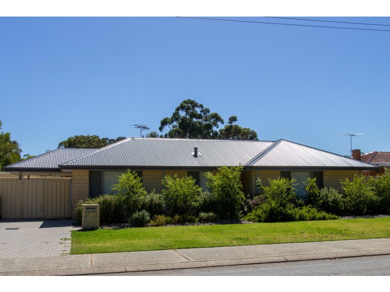 27 Hartfield Road, Forrestfield WA 6058