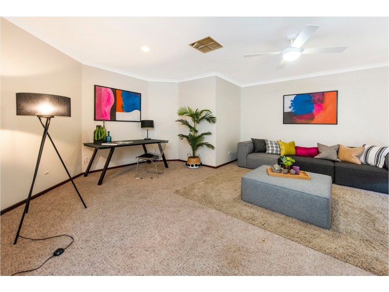 15 Maclarty Way, High Wycombe WA 6057