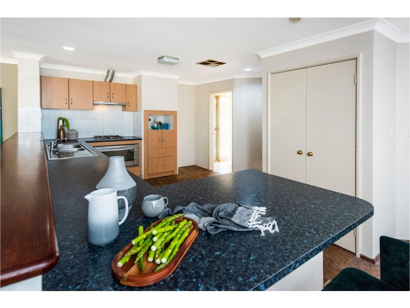 15 Maclarty Way, High Wycombe WA 6057