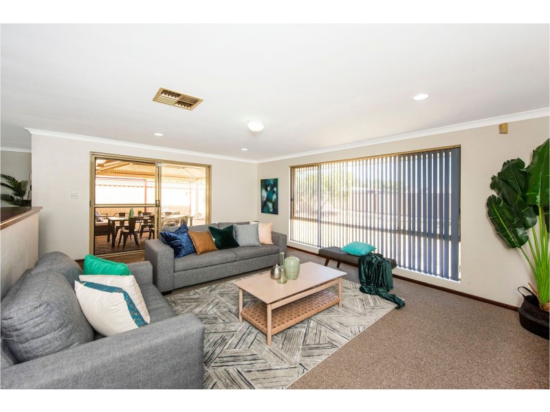 15 Maclarty Way, High Wycombe WA 6057