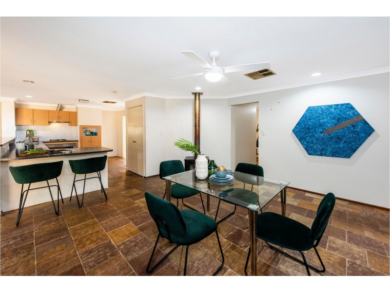 15 Maclarty Way, High Wycombe WA 6057