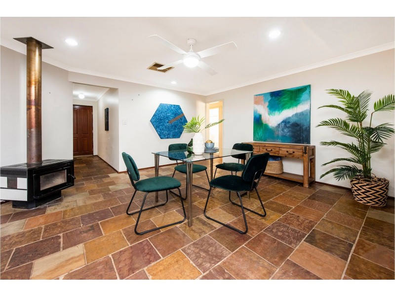 15 Maclarty Way, High Wycombe WA 6057