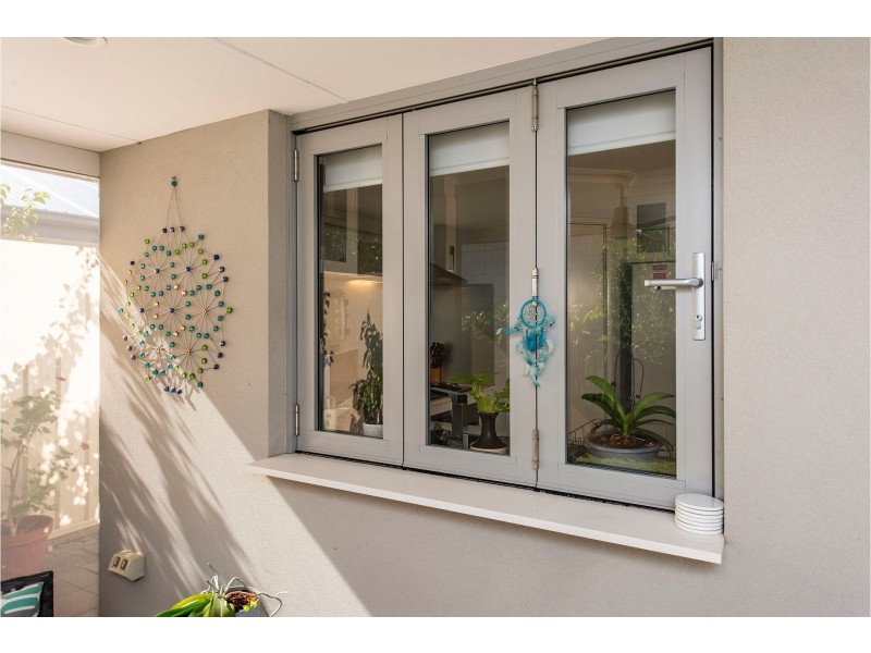 3 Nagal Way, Wattle Grove WA 6107