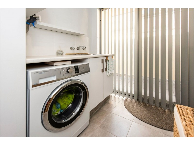 3 Nagal Way, Wattle Grove WA 6107