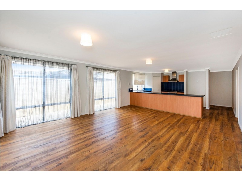 46 Swan Road, High Wycombe WA 6057