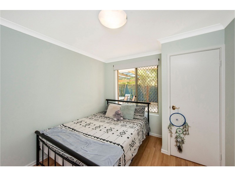 3/2a Frost Street, Swan View WA 6056