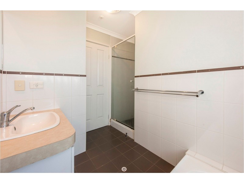 3/2a Frost Street, Swan View WA 6056