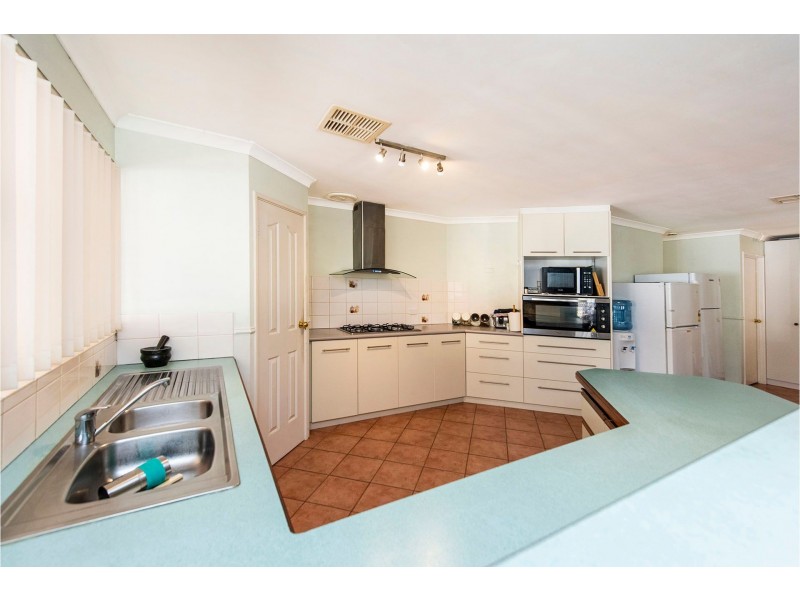 36 Worrell Ave, High Wycombe WA 6057