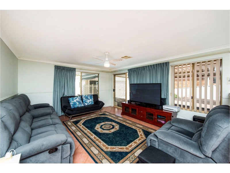 36 Worrell Ave, High Wycombe WA 6057
