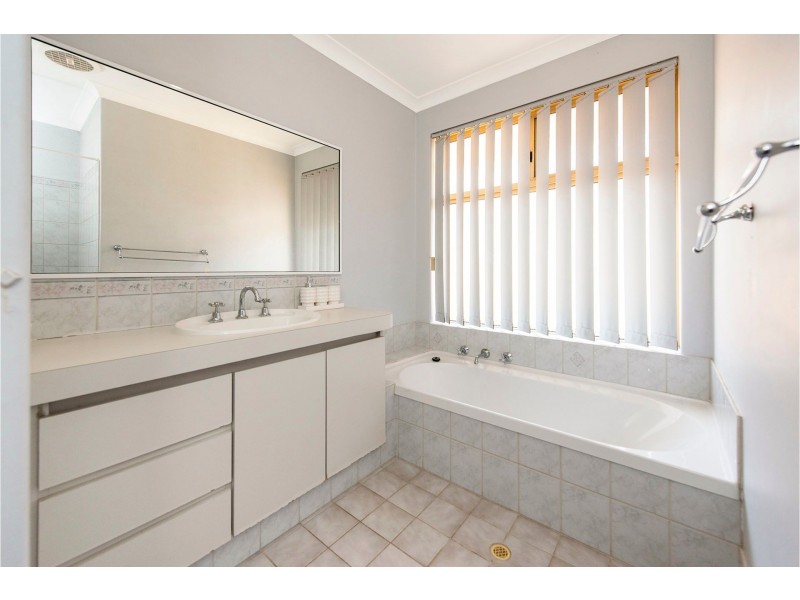 36 Worrell Ave, High Wycombe WA 6057