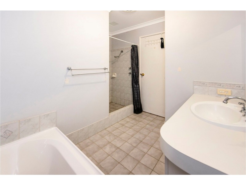 36 Worrell Ave, High Wycombe WA 6057