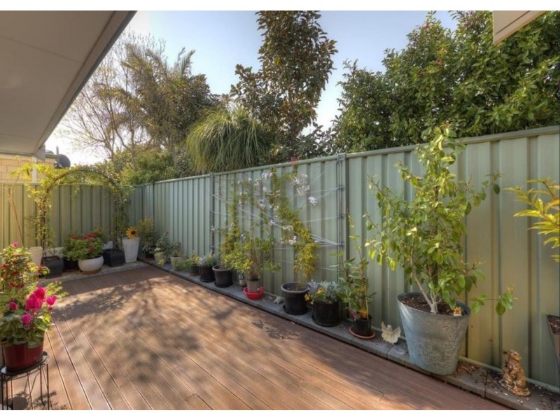 7/456 Kalamunda Road, High Wycombe WA 6057