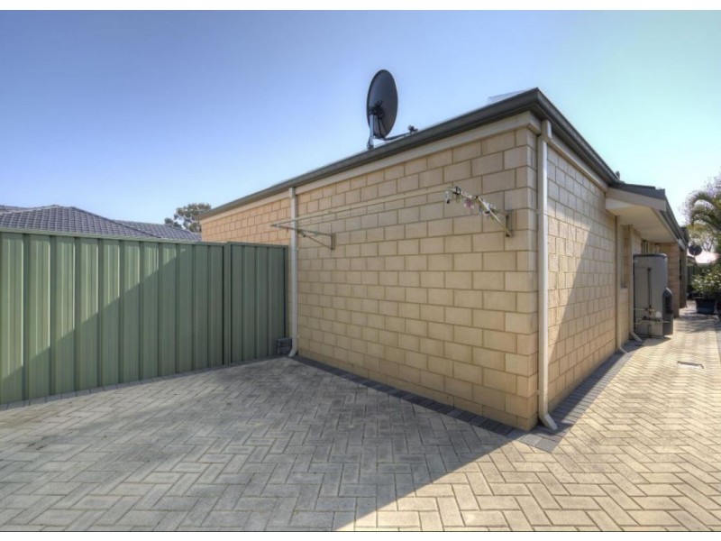 7/456 Kalamunda Road, High Wycombe WA 6057