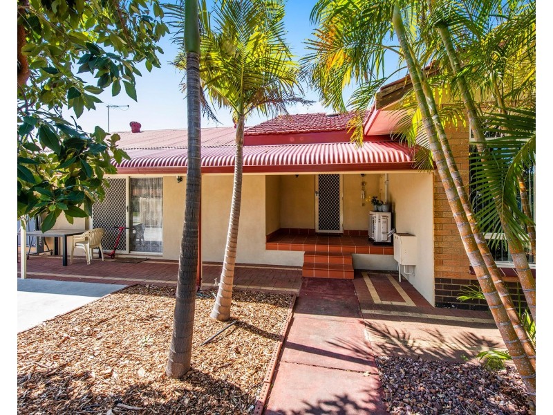 65 David Street, Maida Vale WA 6057