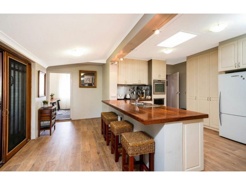 3 Peter Road, High Wycombe WA 6057