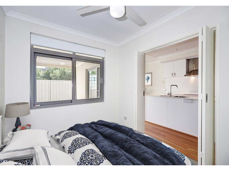 8/13 Wilson Street, Bassendean WA 6054