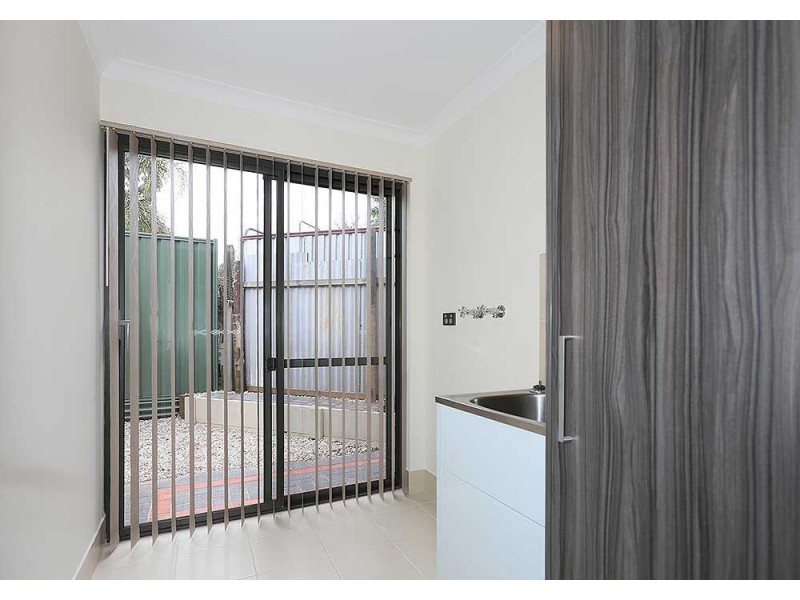 3/15 Ottaway Street, Kelmscott WA 6111