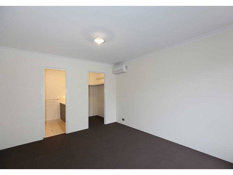 3/15 Ottaway Street, Kelmscott WA 6111