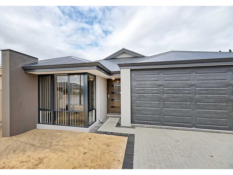 12 Treen Close, High Wycombe WA 6057