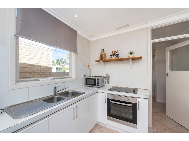 5a Kiandra Way, High Wycombe WA 6057