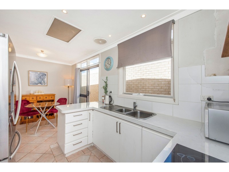 5a Kiandra Way, High Wycombe WA 6057