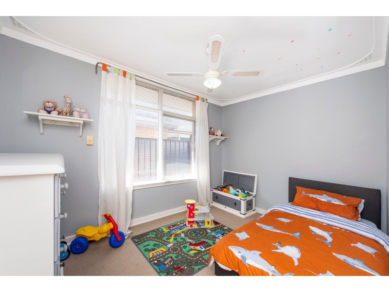 5a Kiandra Way, High Wycombe WA 6057