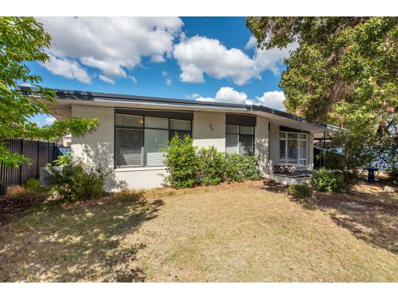 5a Kiandra Way, High Wycombe WA 6057