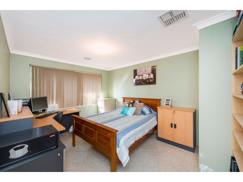 5 Kumal Court, Maida Vale WA 6057