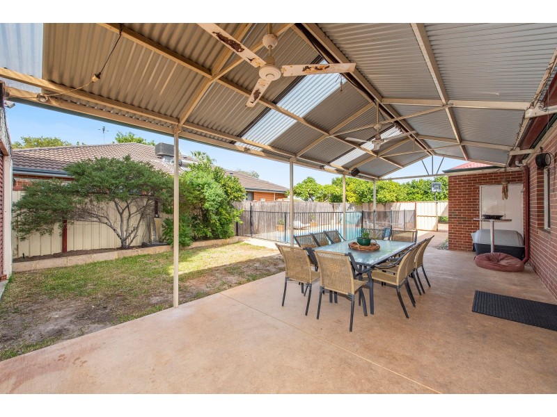 5 Kumal Court, Maida Vale WA 6057