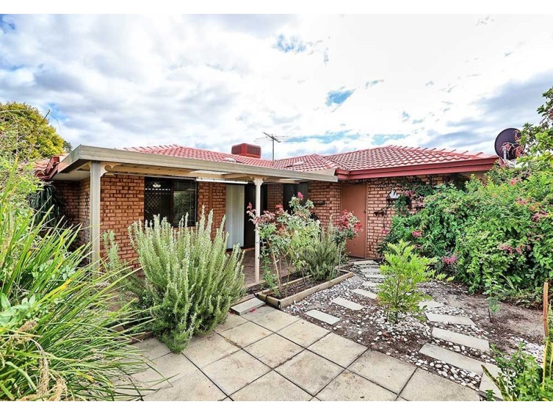 28/63 Amherst Road, Swan View WA 6056