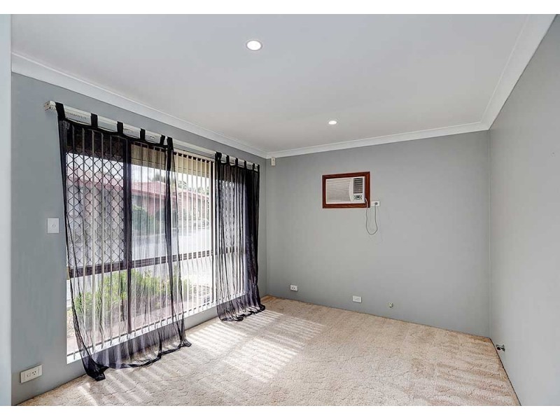 28/63 Amherst Road, Swan View WA 6056