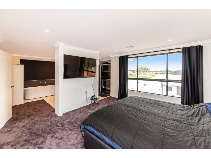 58 Lomandra Road, Helena Valley WA 6056