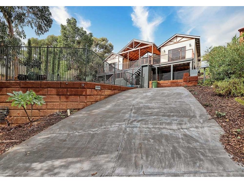 12 Biala Street, Kelmscott WA 6111