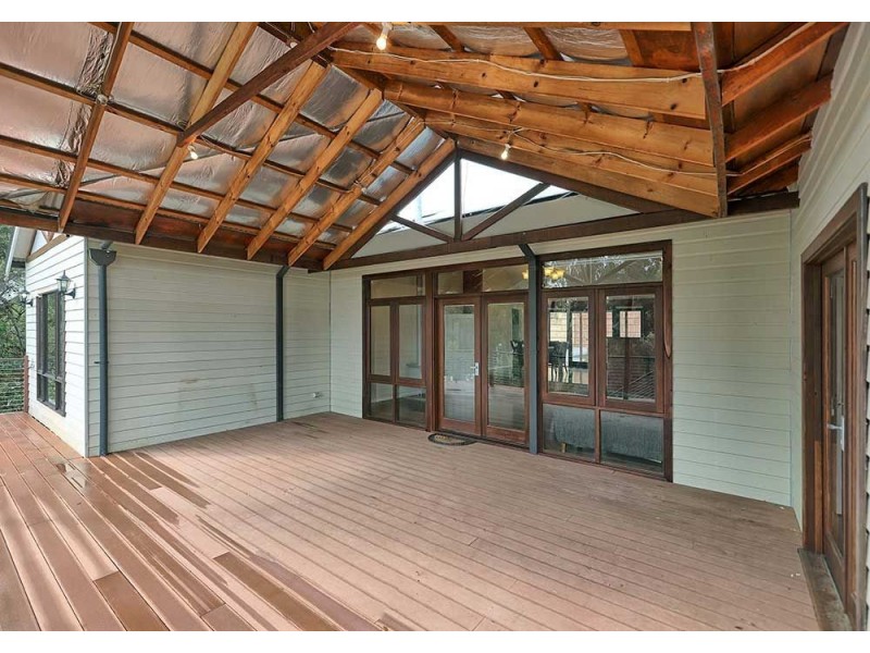 12 Biala Street, Kelmscott WA 6111