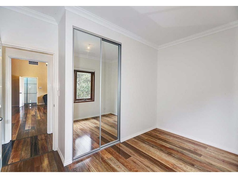 12 Biala Street, Kelmscott WA 6111