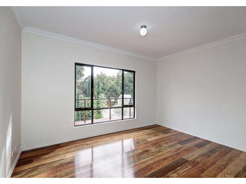 12 Biala Street, Kelmscott WA 6111