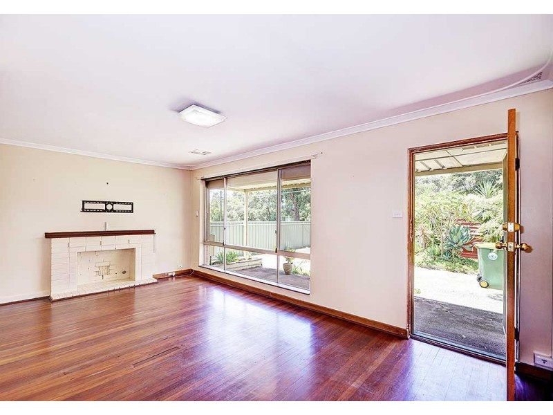 303 Kalamunda Road, Maida Vale WA 6057