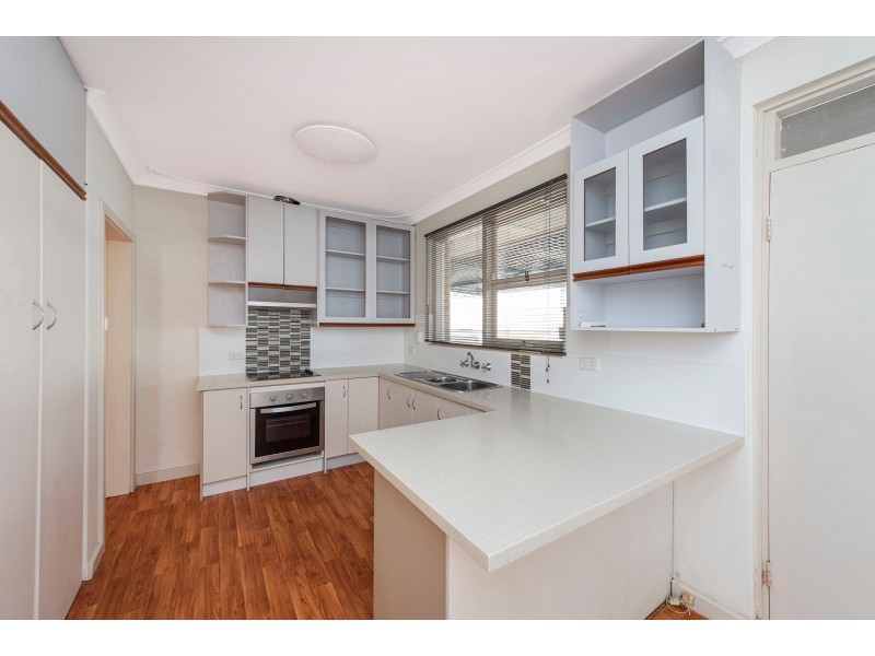 4 Stevens Road, High Wycombe WA 6057