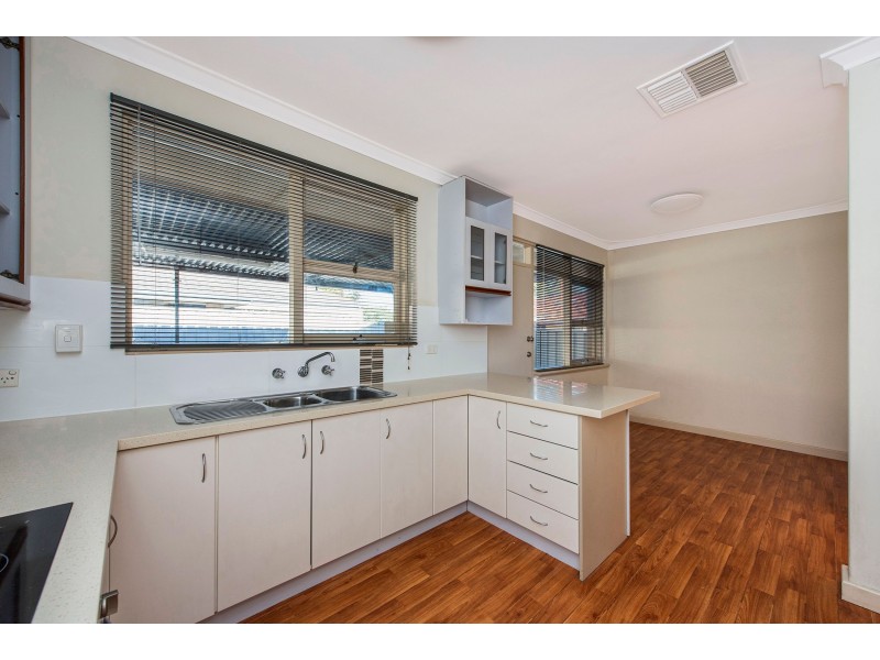 4 Stevens Road, High Wycombe WA 6057