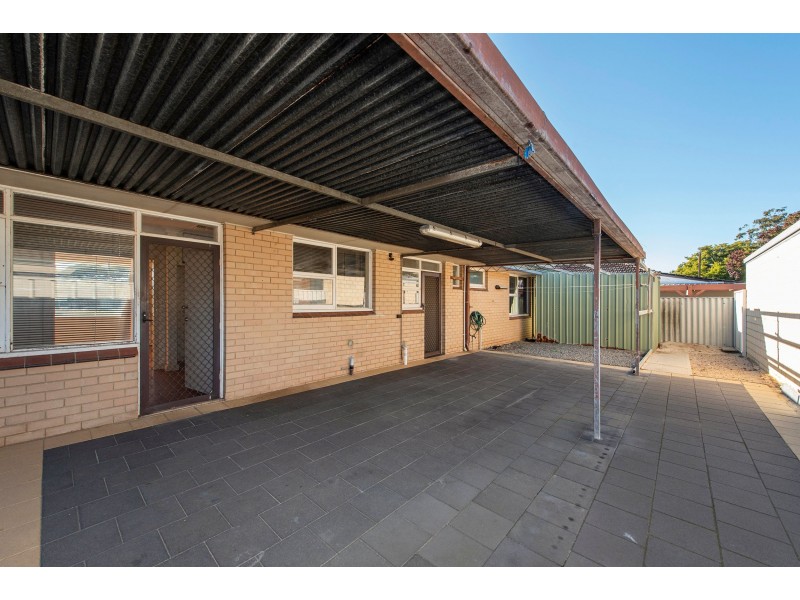 4 Stevens Road, High Wycombe WA 6057