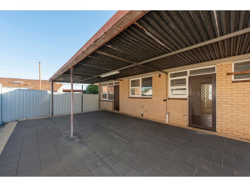 4 Stevens Road, High Wycombe WA 6057