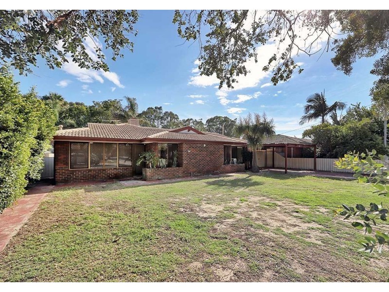 18 Tarata Way, Forrestfield WA 6058